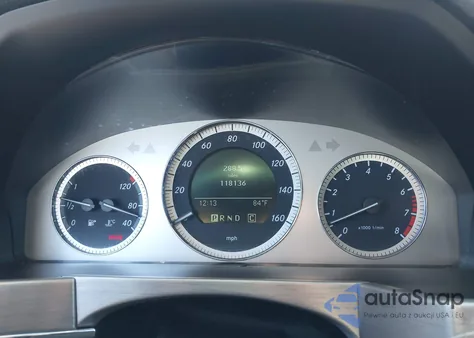 2010 Mercedes-Benz Glk 350 4Matic z USA, uszkodzony, nr VIN WDCGG8HB3AF325068